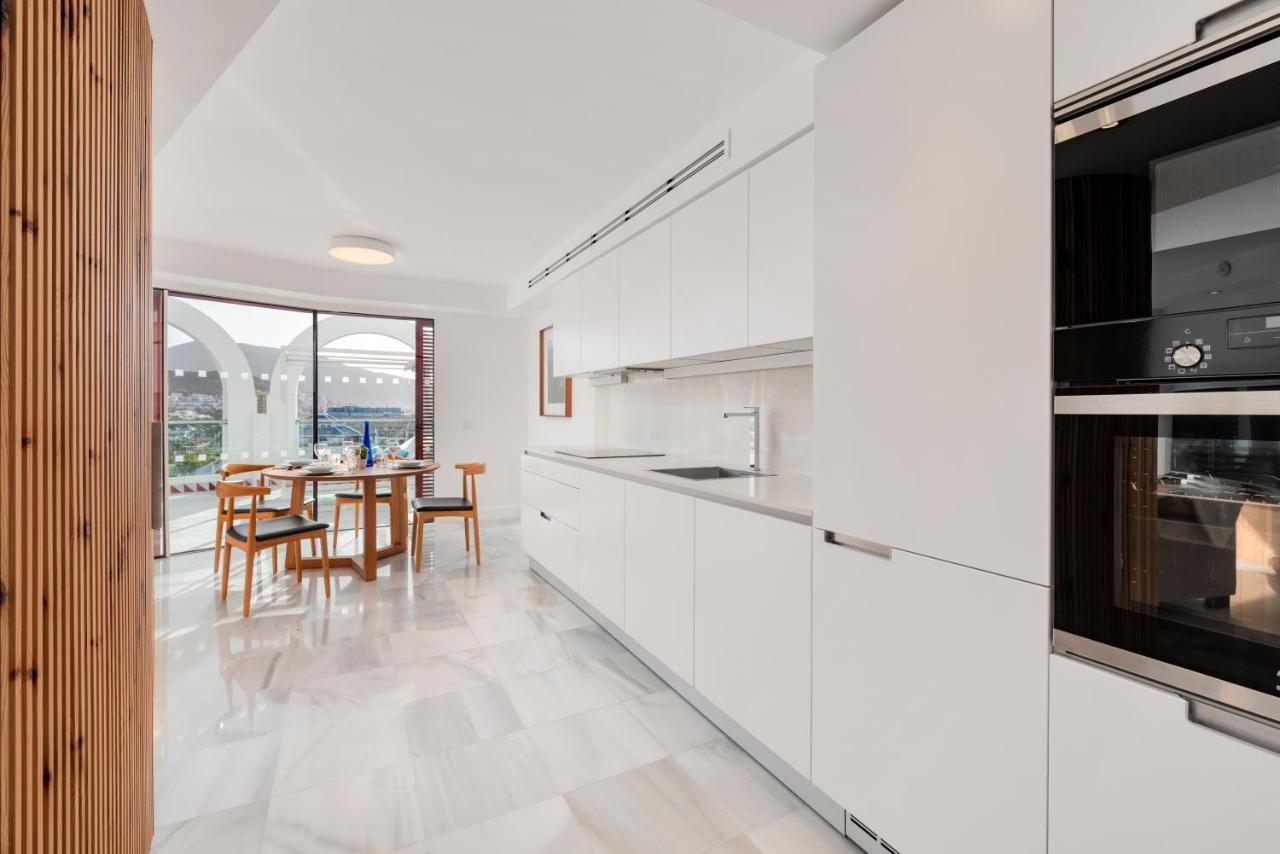 Tower Suites By Upper Luxury Housing - Parque Santiago Playa de las Americas  Eksteriør bilde
